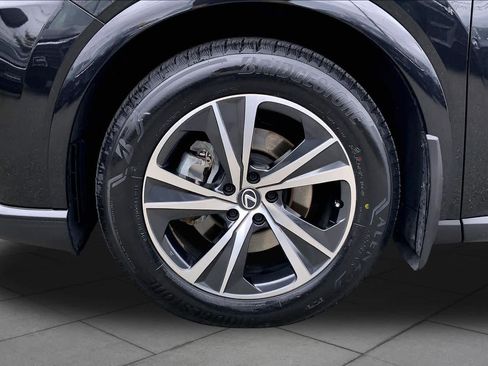 Used 2024 Lexus RX 350 Premium w/ Accessory Package AWD/4WD image 11