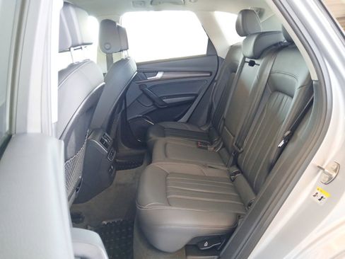 Used 2021 Audi Q5 Premium w/ Convenience Package image 13