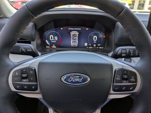 New 2026 Ford Explorer Active w/ Active Comfort Package image 23