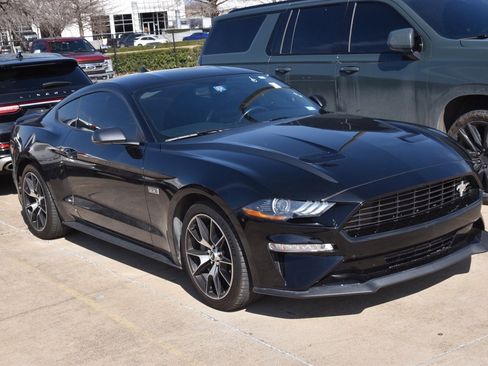 Used 2020 Ford Mustang Premium w/ 2.3L High Performance Package image 4