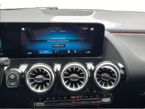 Used 2022 Mercedes-Benz GLA 250 4MATIC w/ Premium Package Lite image 46