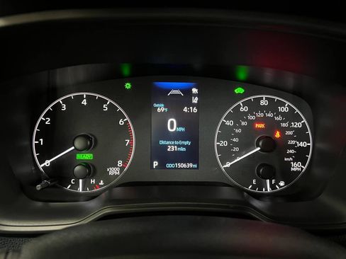 Used 2024 Toyota Corolla Cross AWD Hybrid image 16