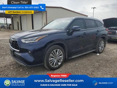 Used 2023 Toyota Highlander Platinum