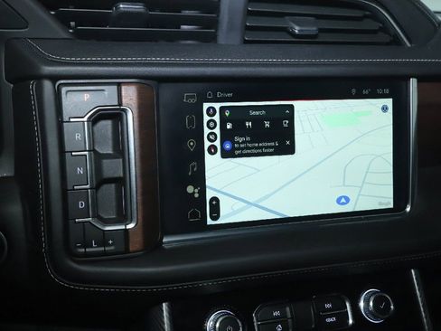 Used 2024 GMC Yukon Denali Ultimate AWD/4WD image 28