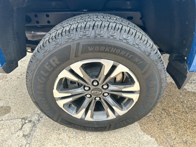 Used 2022 Chevrolet Colorado Z71 AWD/4WD image 55