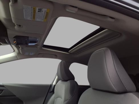 New 2026 Subaru Crosstrek 2.0i Premium image 11