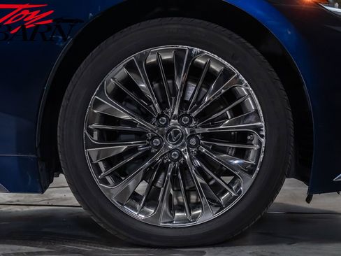 Used 2022 Lexus LS 500 AWD w/ Luxury Package image 15