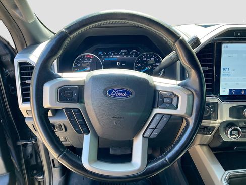 Used 2022 Ford F250 Lariat w/ Tremor Off-Road Package AWD/4WD image 11