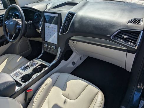Used 2022 Ford Edge Titanium AWD/4WD image 20