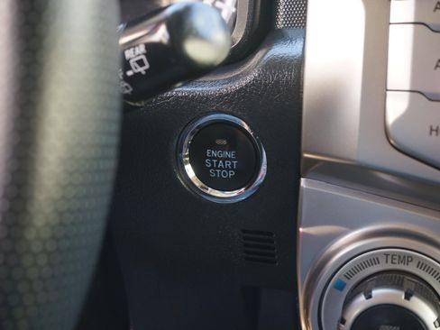 Used 2016 Toyota 4Runner Limited AWD/4WD image 22