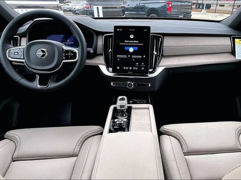 New 2026 Volvo XC90 B6 Ultra w/ Protection Package Premier AWD/4WD image 7