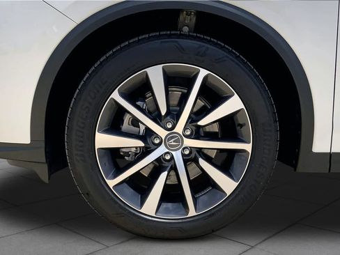 Certified 2026 Acura MDX FWD w/ Technology Package image 10