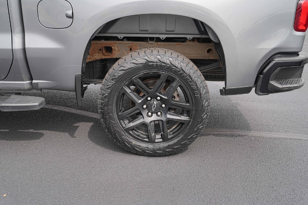 Used 2022 Chevrolet Silverado 1500 Custom Trail Boss w/ Safety Confidence Package AWD/4WD image 14