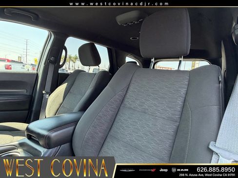 Used 2024 Dodge Durango GT w/ Blacktop Package AWD/4WD image 24