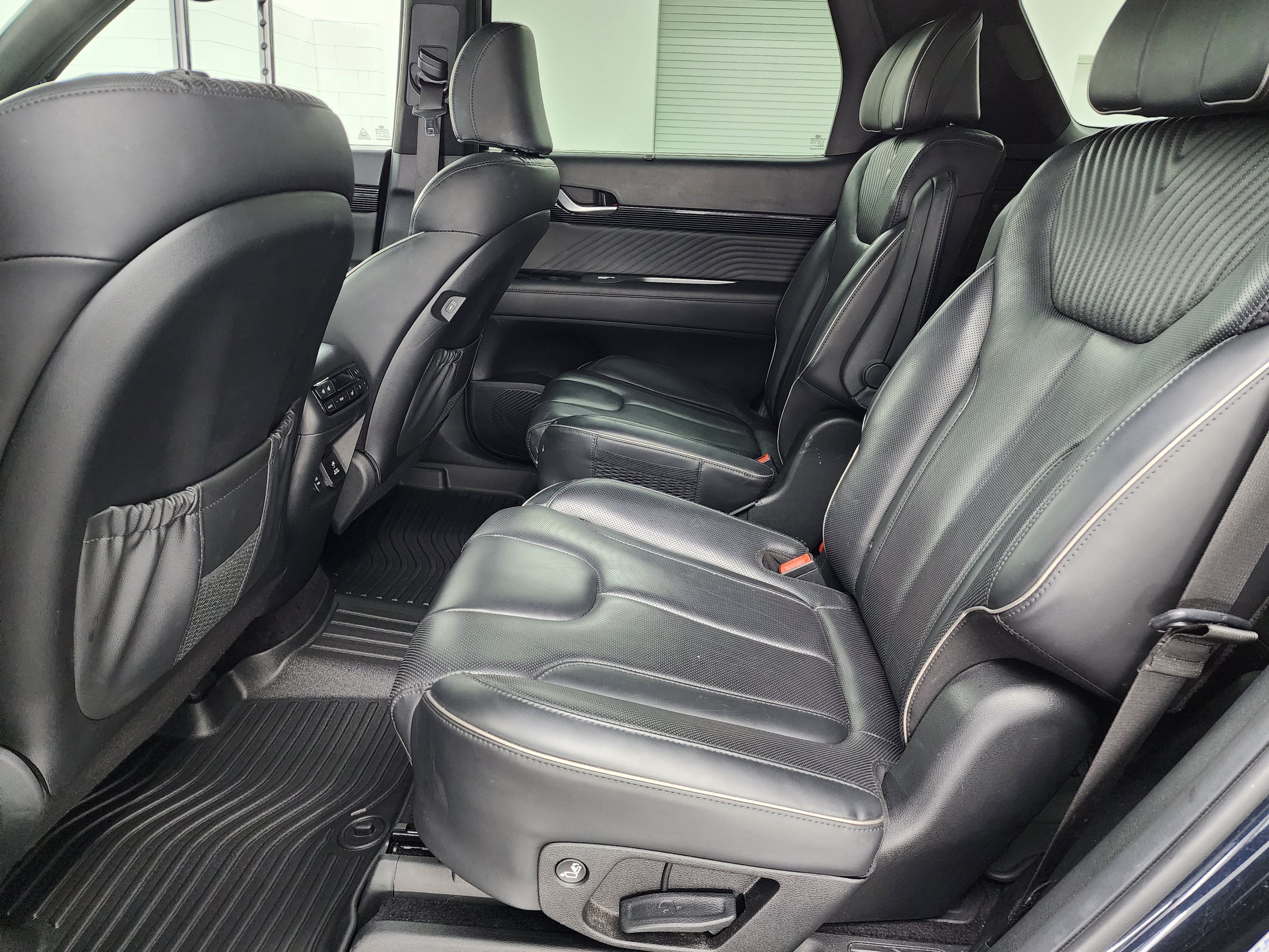 Used 2024 Hyundai Palisade Calligraphy AWD/4WD image 9