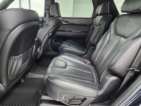 Used 2024 Hyundai Palisade Calligraphy image 9