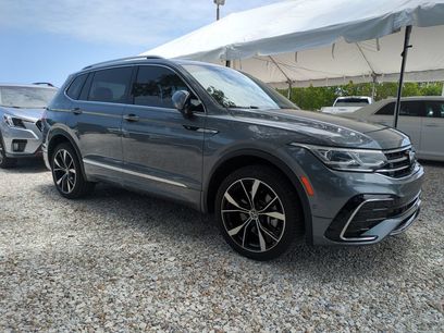 Used 2022 Volkswagen Tiguan SEL R-Line