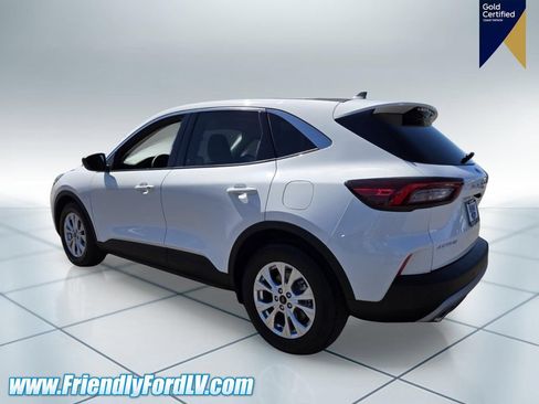 Certified 2024 Ford Escape Active w/ Tech Pack #1 FWD image 3