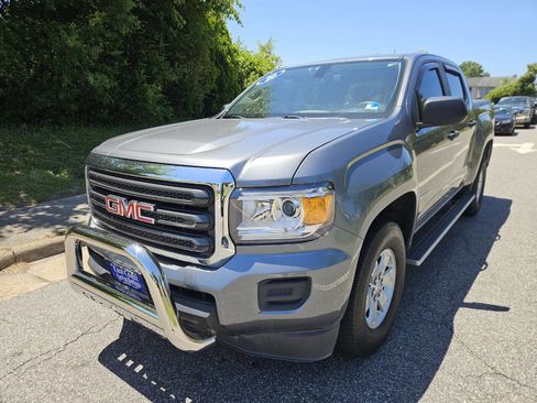 Used 2020 GMC Canyon 2WD Crew Cab image 3