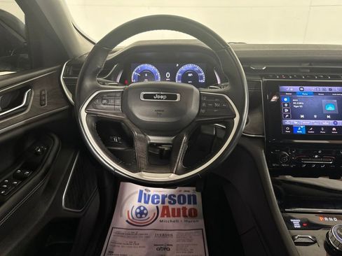 Used 2022 Jeep Grand Cherokee L Limited image 30