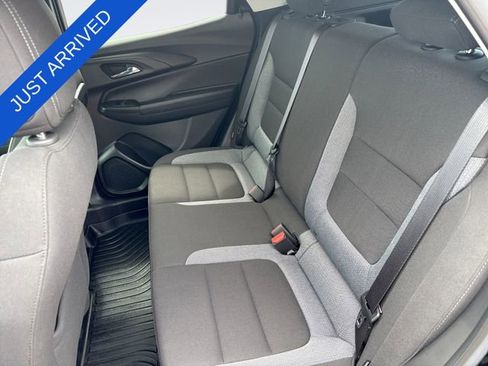 Used 2023 Chevrolet TrailBlazer LT w/ Convenience Package FWD image 22