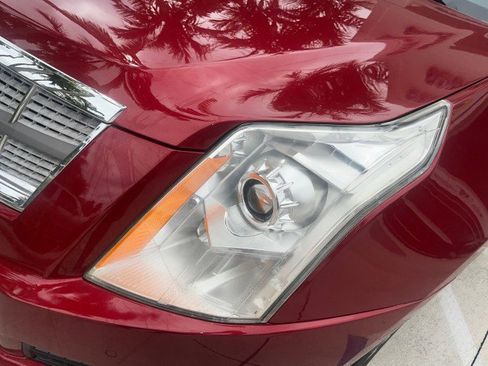 Used 2010 Cadillac SRX Luxury image 76