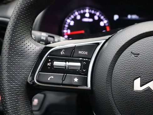 Used 2023 Kia Forte GT-Line image 23