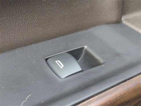 Used 2021 GMC Sierra 1500 SLT w/ SLT Premium Plus Package image 25