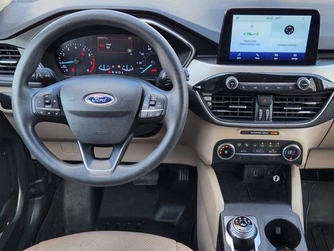 Used 2020 Ford Escape SE FWD image 27