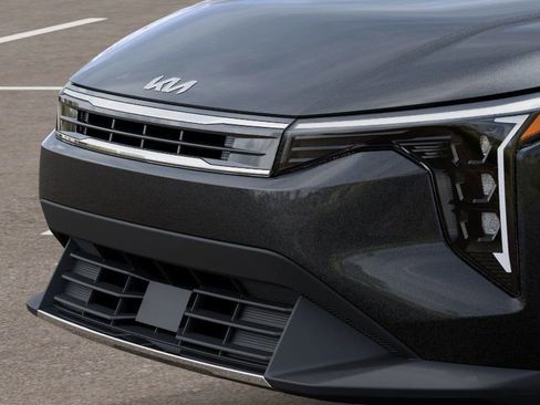 New 2026 Kia K4 EX image 14