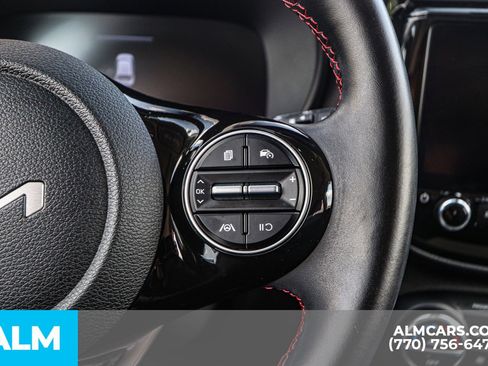 Used 2024 Kia Soul GT-Line image 33