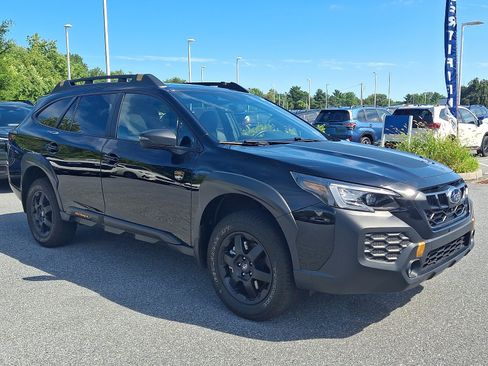 Certified 2025 Subaru Outback Wilderness AWD/4WD image 3