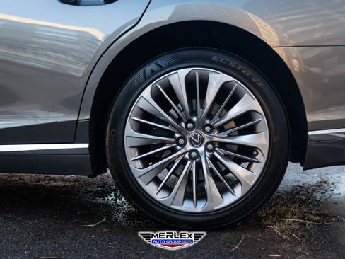 Used 2018 Lexus LS 500 AWD w/ Luxury Package image 12