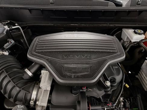 Used 2021 Cadillac XT6 Premium Luxury w/ LPO, Floor Liner Package AWD/4WD image 44