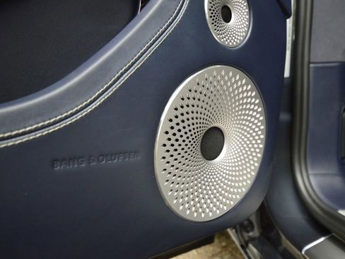 Used 2021 Bentley Continental GT image 21