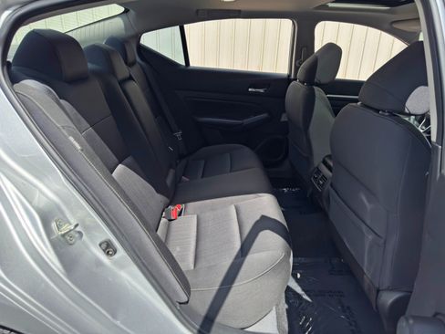 Used 2019 Nissan Altima 2.5 SV FWD image 36