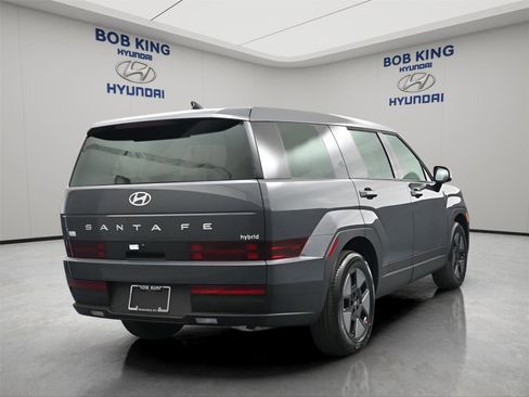 New 2026 Hyundai Santa Fe SE FWD image 10