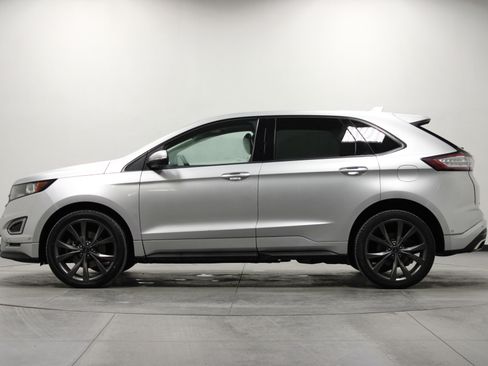 Used 2018 Ford Edge Sport w/ Equipment Group 401A image 7