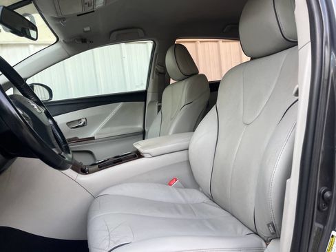 Used 2009 Toyota Venza FWD V6 4dr Crossover image 15