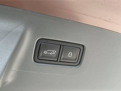 Used 2024 Hyundai Santa Fe Limited FWD image 31