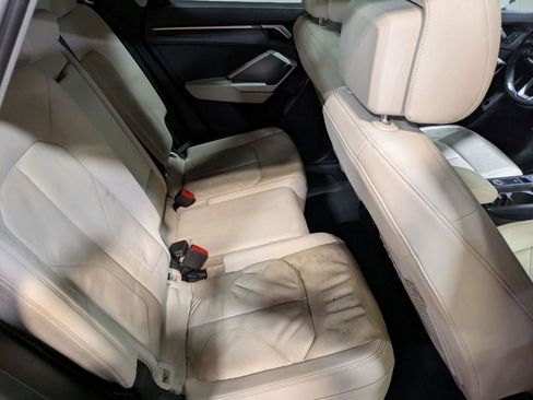 Used 2020 Audi Q3 2.0T Premium image 25