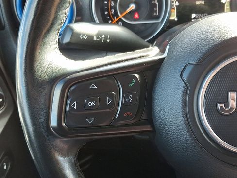 Used 2020 Jeep Wrangler Unlimited Sport image 20