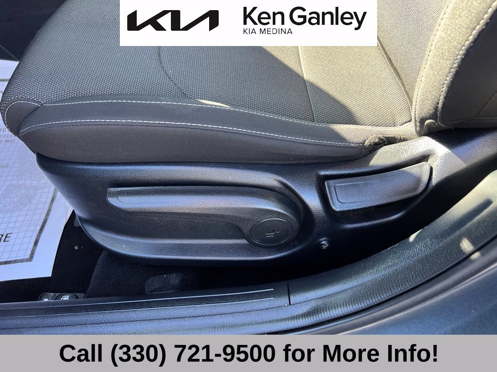 Certified 2022 Kia Forte LXS FWD image 26
