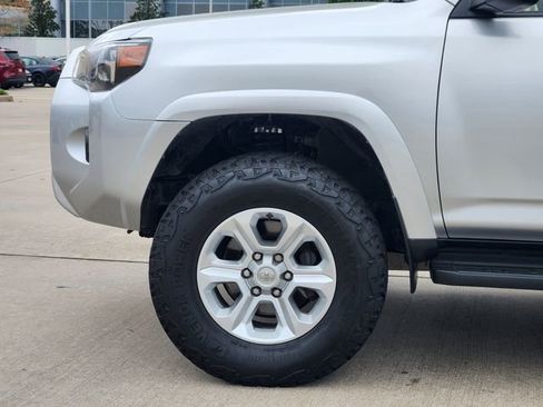 Certified 2021 Toyota 4Runner SR5 image 8