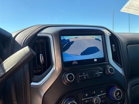 Used 2022 Chevrolet Silverado 1500 RST image 19