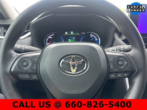 Used 2024 Toyota RAV4 XLE image 17