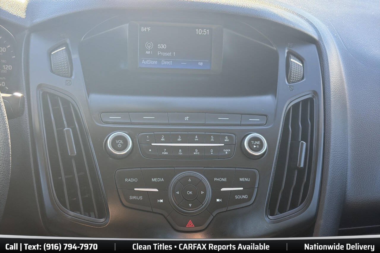 Used 2018 Ford Focus SE FWD image 13