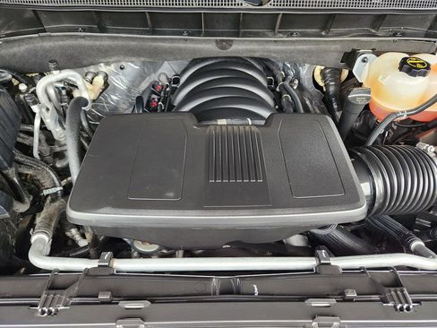 Used 2025 Chevrolet Tahoe RST w/ Comfort Package AWD/4WD image 31
