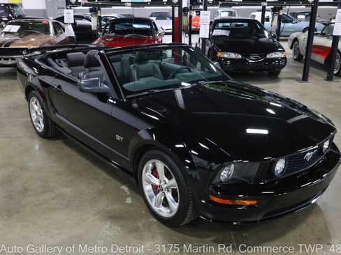 Used 2008 Ford Mustang GT Premium RWD image 10