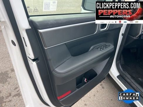 Used 2025 Hyundai Santa Fe SEL image 8